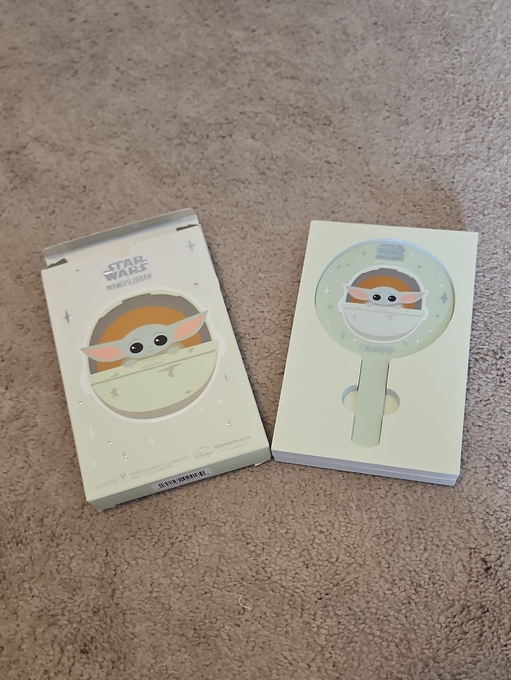 NIB ColourPop Star Wars The Child (Grogu) One Hand Mirror - Green